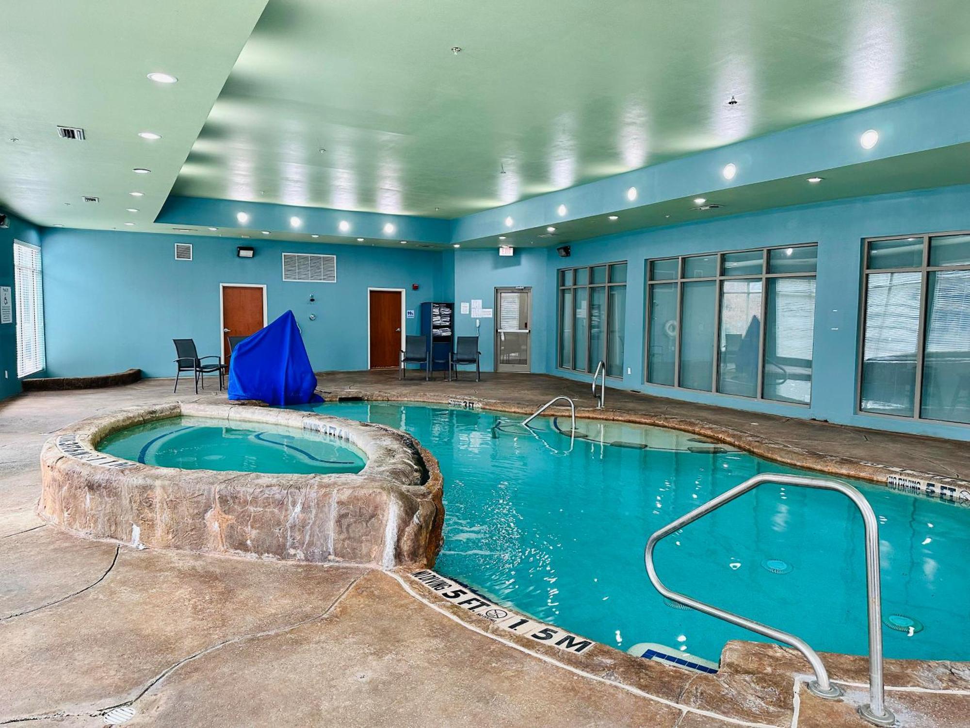 Holiday Inn Express Hotel & Suites Mansfield By Ihg Dış mekan fotoğraf